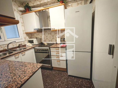 Local en Avenida Can Serra    5, L'Hospitalet de Llobregat Barcelona