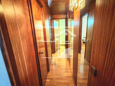 Local en Avenida Can Serra    5, L'Hospitalet de Llobregat Barcelona