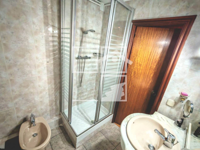 Local en Avenida Can Serra    5, L'Hospitalet de Llobregat Barcelona