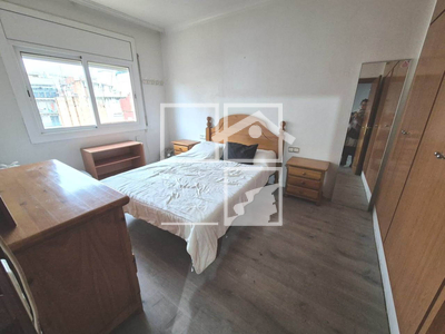 Local en Calle Hipòlit Lázaro    2º, Badalona Barcelona