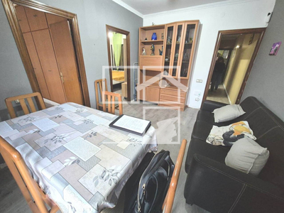 Local en Calle Hipòlit Lázaro    2º, Badalona Barcelona