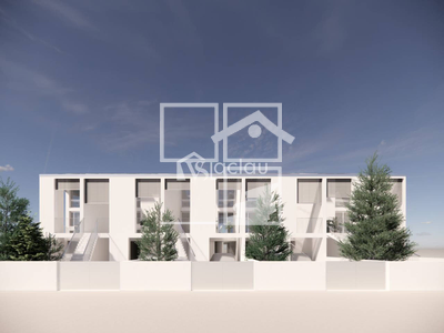 Local en Calle LLUISA XIFRÉ I MORROS    , Olesa de Montserrat Barcelona