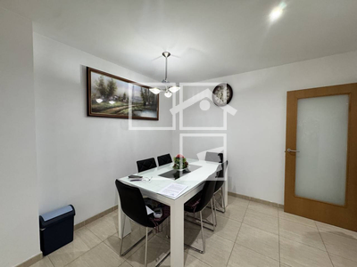 Local en Olot Girona