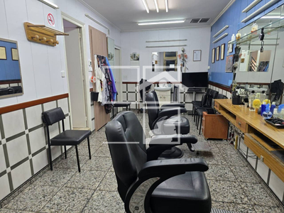 Local en Calle Bages    bajos, Terrassa Barcelona