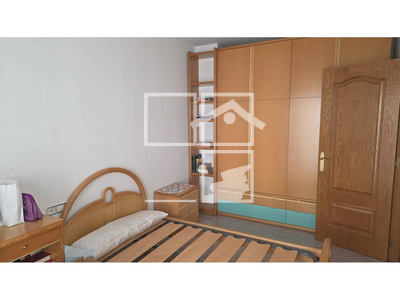 Local en Olot Girona